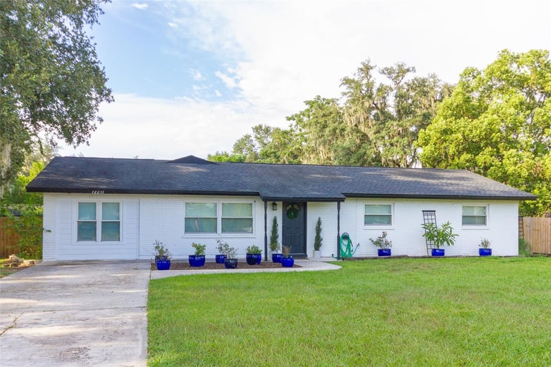 12231 Kelly Ln, Thonotosassa, FL 33592