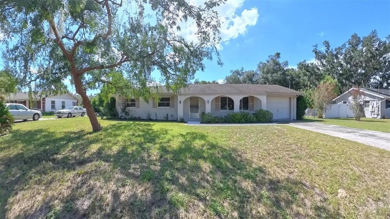 12215 Orchid Ln, Thonotosassa, FL 33592
