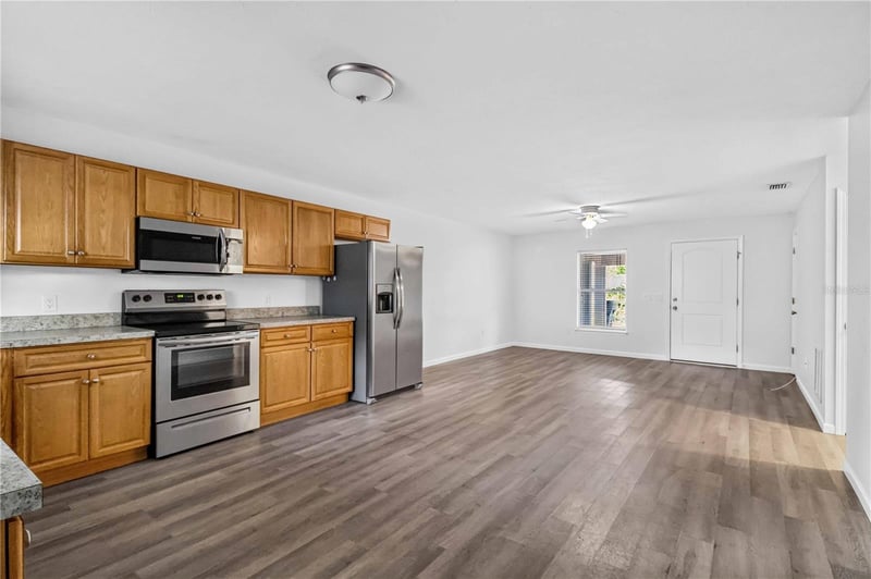 2311 54th Avenue Dr W, Bradenton, FL 34207