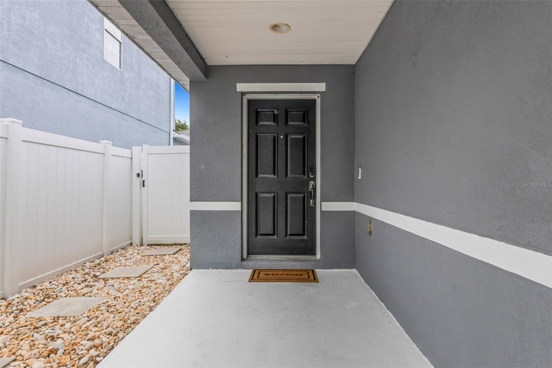 11136 Golden Silence Dr, Riverview, FL 33579
