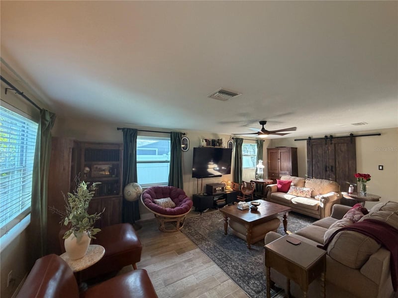 4241 66th Ave N, Pinellas Park, FL 33781