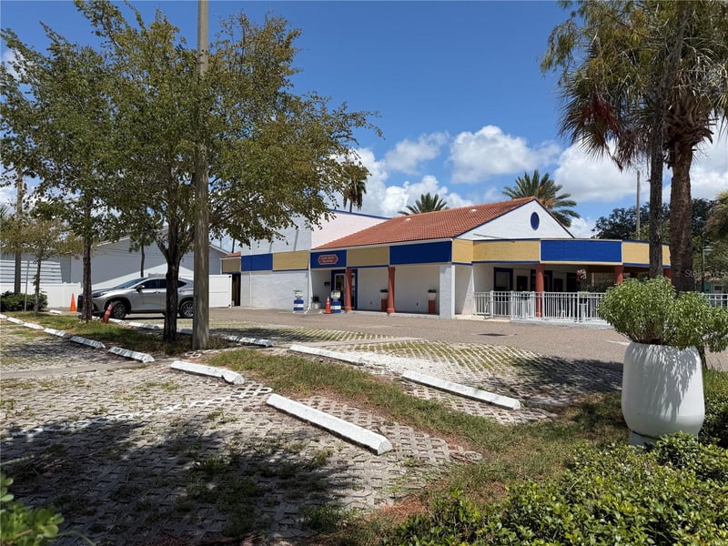 1501 Clearwater Largo Rd N, Largo, FL 33770