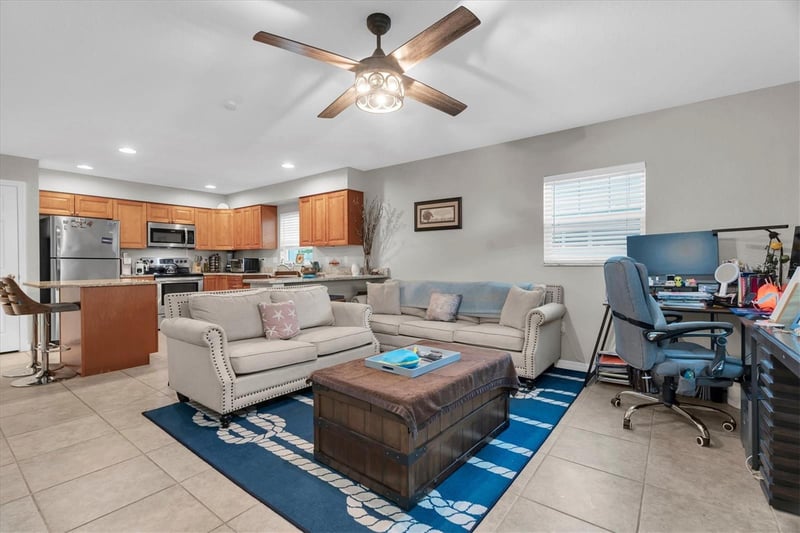3410 Tarlton St N, St Petersburg, FL 33713