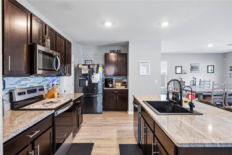 Wesley Chapel, FL 33543