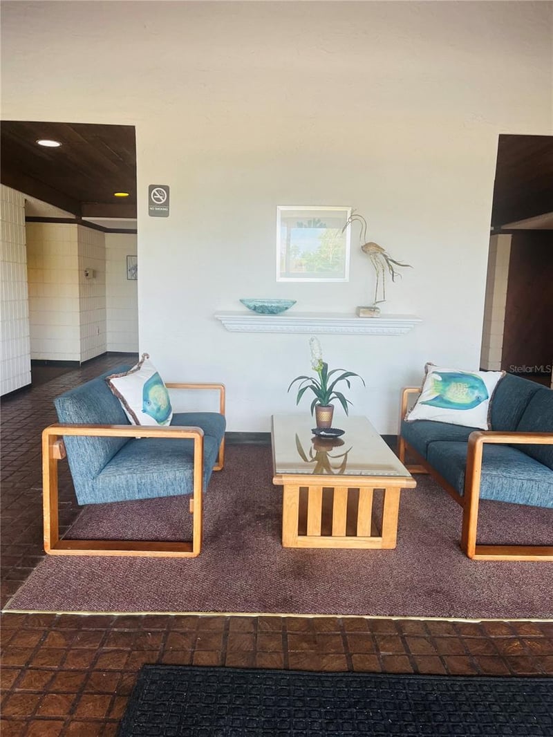2583 Countryside Blvd #3201, Clearwater, FL 33761