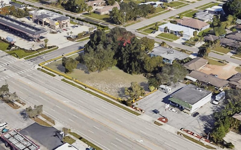 7309 N Tamiami Trl, Sarasota, FL 34243