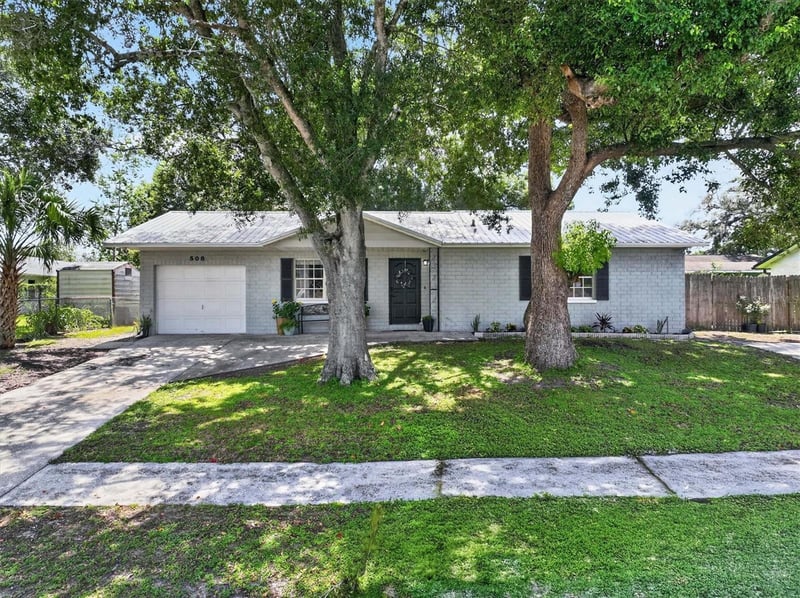 508 Cocoplum Dr, Seffner, FL 33584