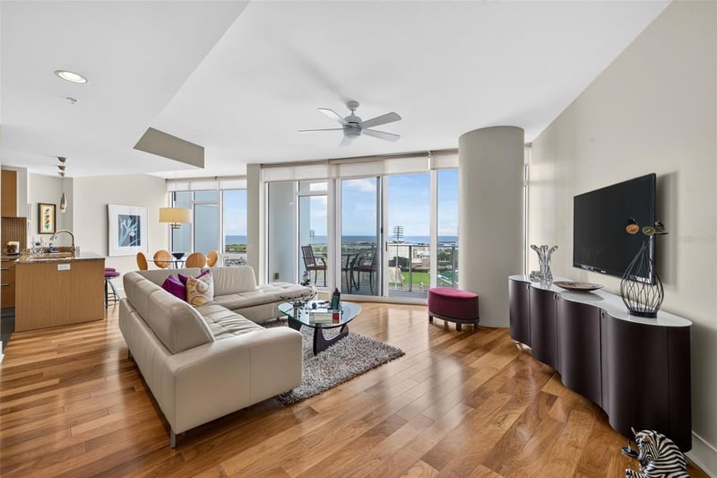 175 1st Street South St #1106, St Petersburg, FL 33701