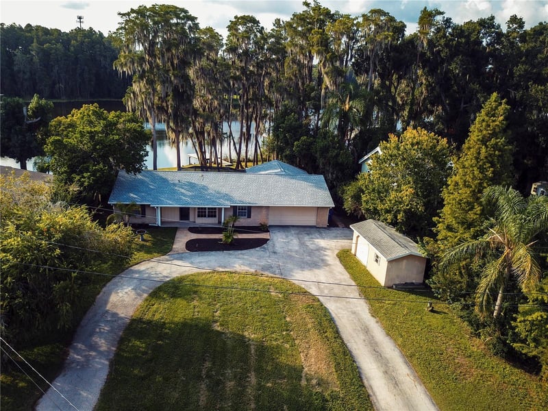 21864 Pineywood Loop, Land O Lakes, FL 34639