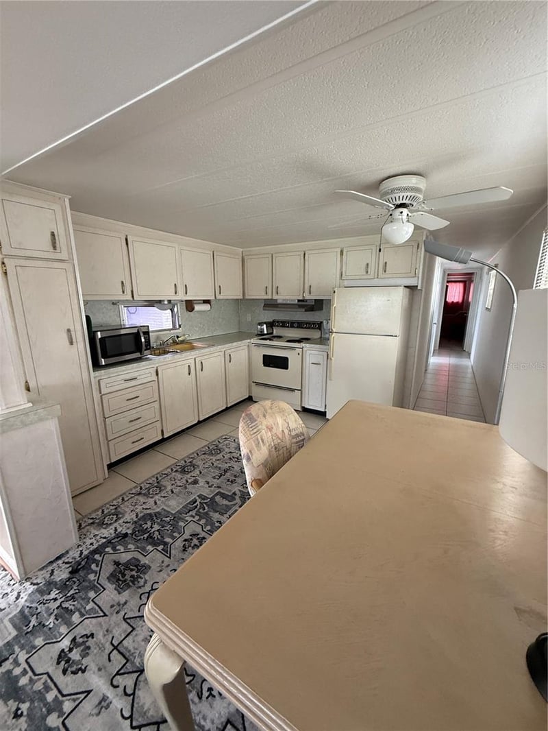 7880 54th Ave N #47, St Petersburg, FL 33709