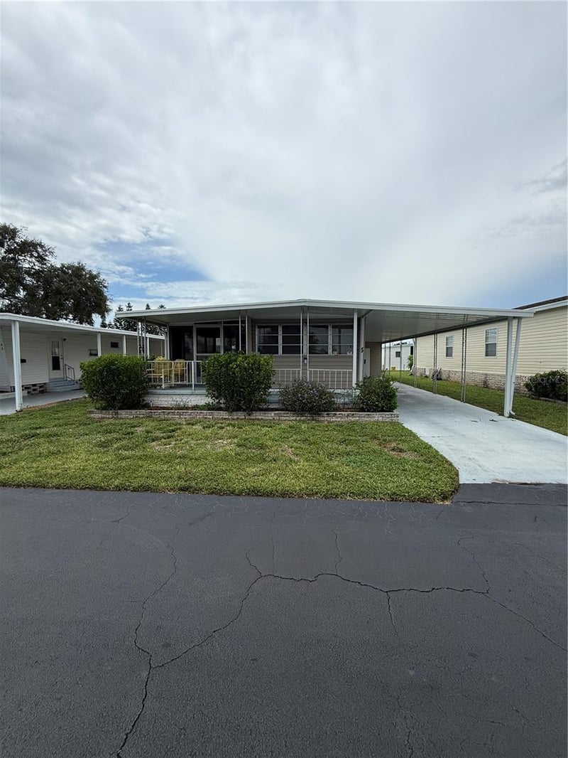 7880 54th Ave N #47, St Petersburg, FL 33709