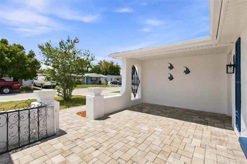 7025 Westcott Dr, Port Richey, FL 34668