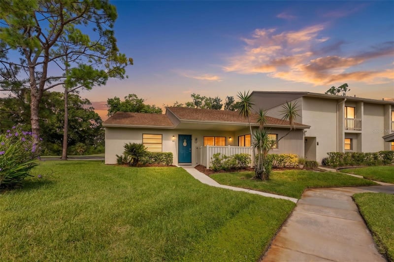 180 Tads Trl, Oldsmar, FL 34677