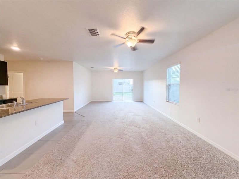 16805 Trite Bend St, Wimauma, FL 33598