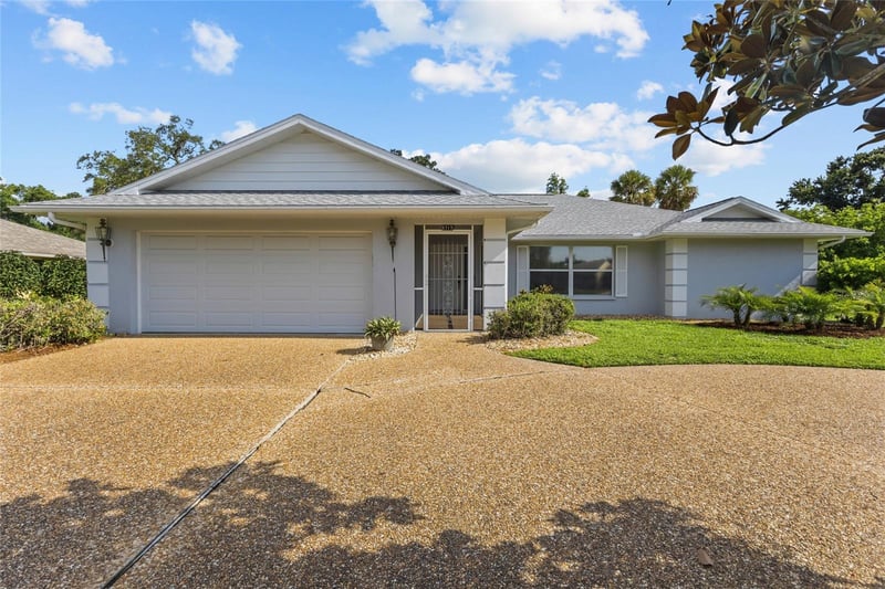 5717 Timber Lake Cir, Sarasota, FL 34243