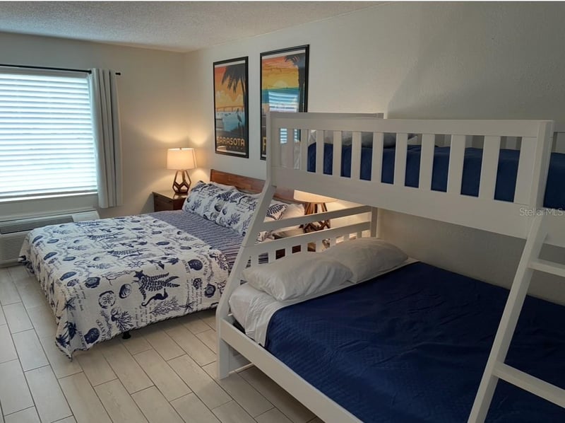 7150 N Tamiami Trl #N420, Sarasota, FL 34243