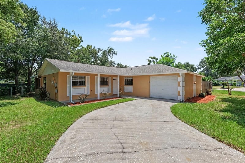 603 Highview Ter N, Brandon, FL 33510