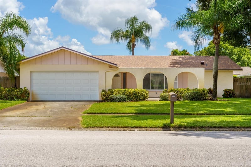 2419 Timbercrest Cir W, Clearwater, FL 33763