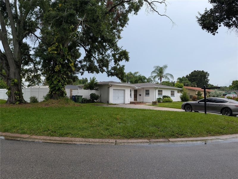 2510 W Fern St, Tampa, FL 33614