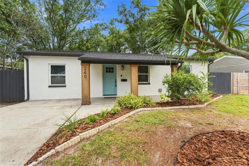 240 42nd Ave NE, St Petersburg, FL 33703