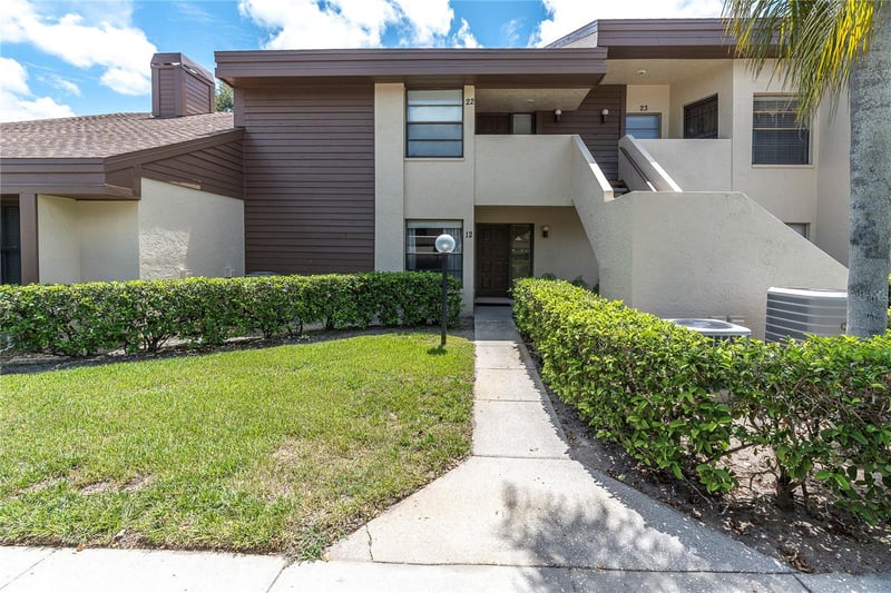 2866 Countrybrook Dr #12, Palm Harbor, FL 34684