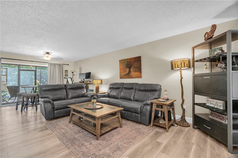 2866 Countrybrook Dr #12, Palm Harbor, FL 34684