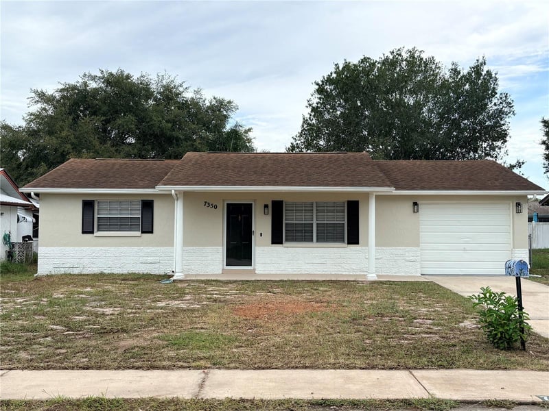 7350 Fairfax Dr, Port Richey, FL 34668