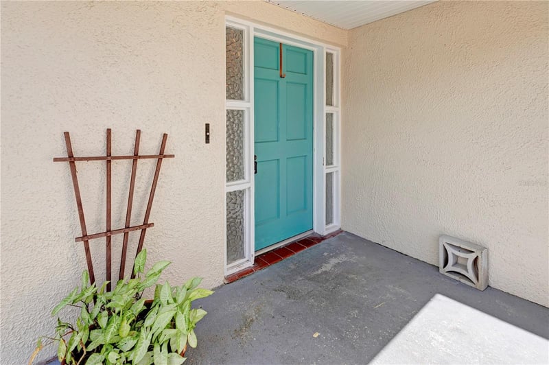 5646 Andrea Dr, Holiday, FL 34690