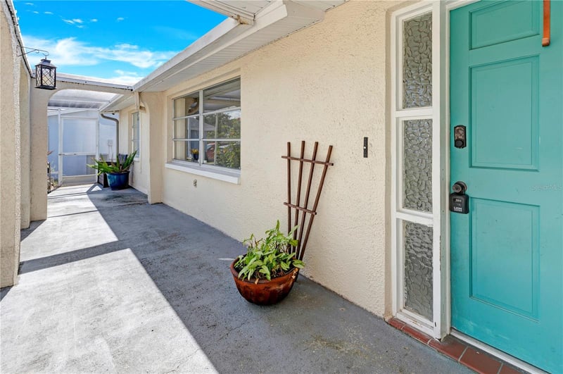 5646 Andrea Dr, Holiday, FL 34690