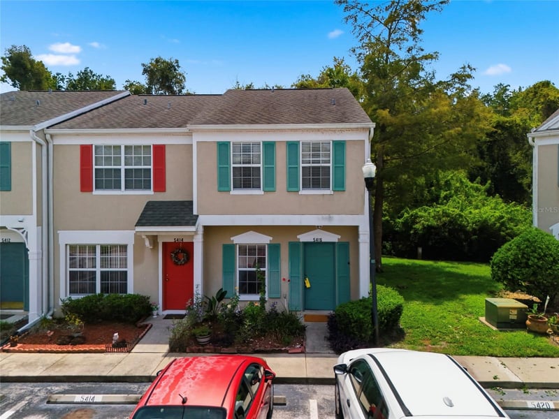 5416 Carrollwood Key Dr #8, Tampa, FL 33624