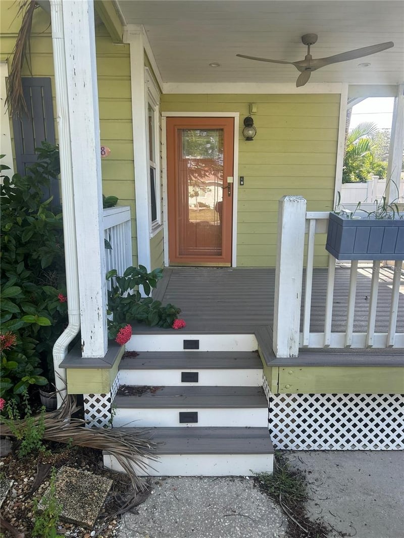 3008 Dupont St S, Gulfport, FL 33707