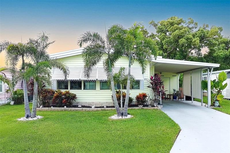 172 Clubview Dr #5, Safety Harbor, FL 34695