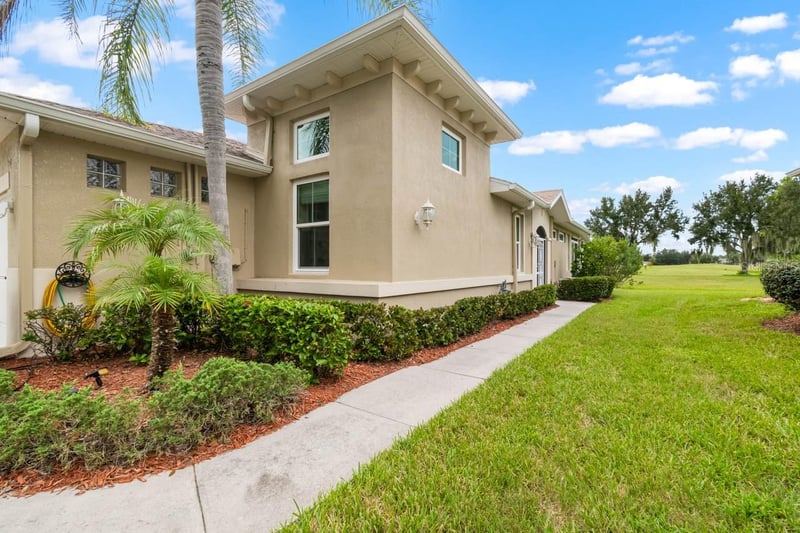 1160 Jameson Greens Dr, Sun City Center, FL 33573