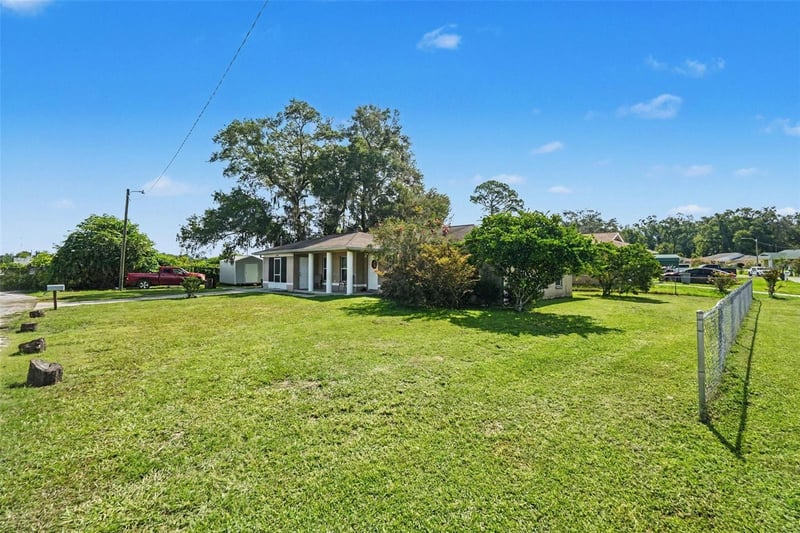38638 Patti Ln, Dade City, FL 33523