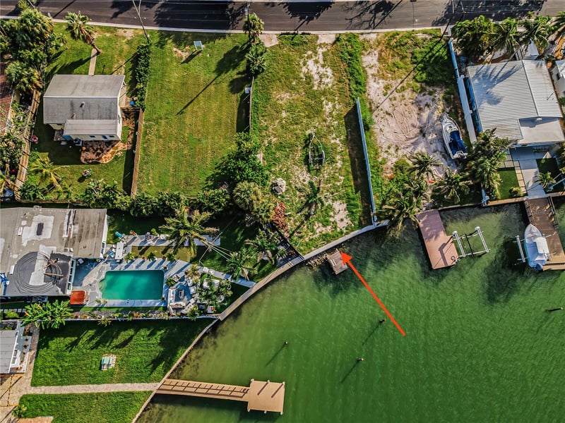 14035 E Parsley Dr, Madeira Beach, FL 33708