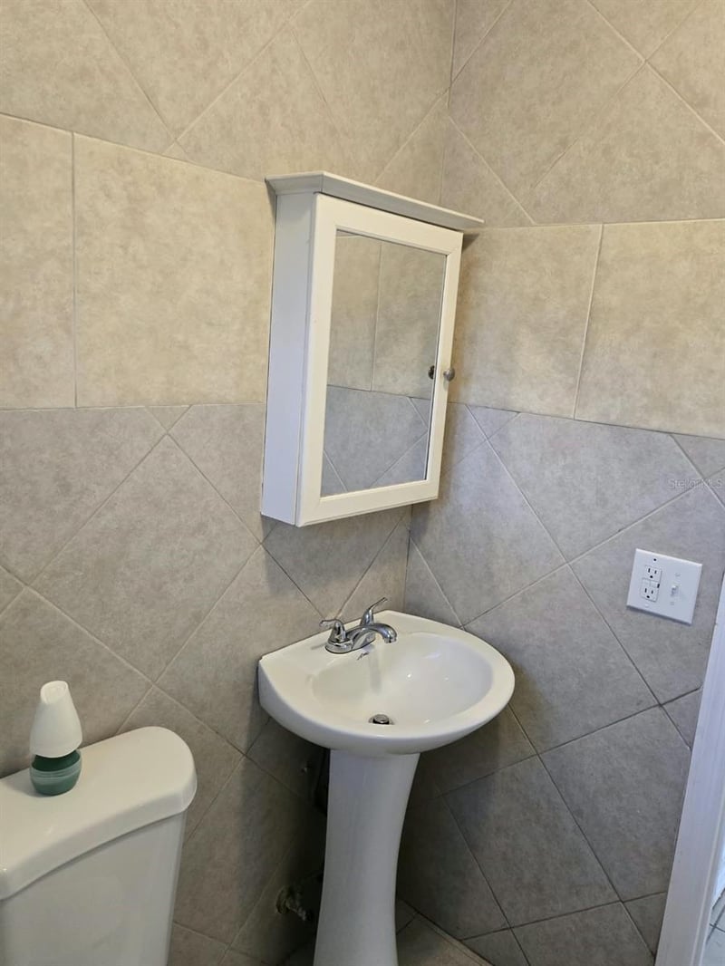 5772 94th Ave N, Pinellas Park, FL 33782