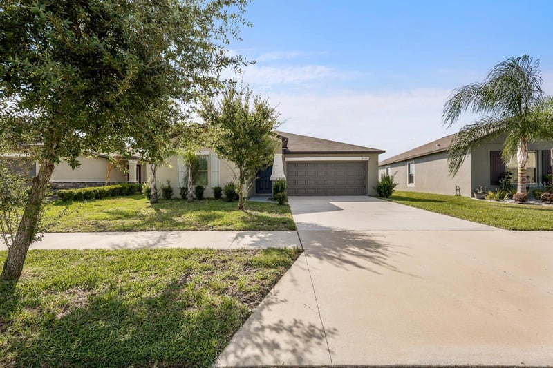 9728 Channing Hill Dr, Ruskin, FL 33573