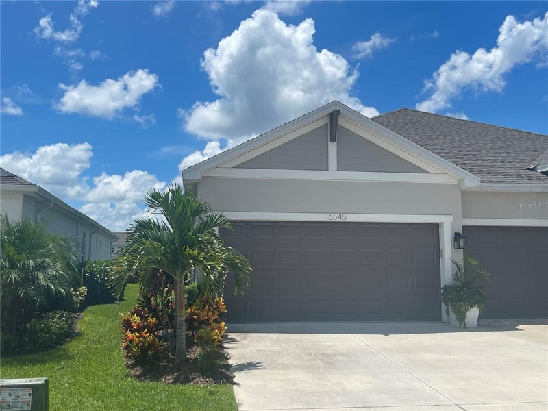 16545 Star Grass Cir, Bradenton, FL 34211