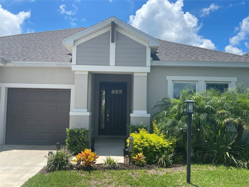 16545 Star Grass Cir, Bradenton, FL 34211