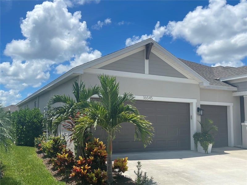 16545 Star Grass Cir, Bradenton, FL 34211