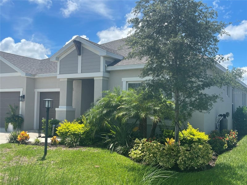 16545 Star Grass Cir, Bradenton, FL 34211