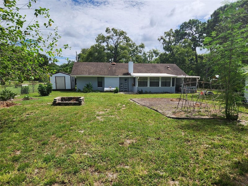 9511 Clyde St, Hudson, FL 34669