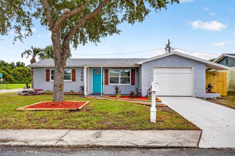 1446 Merrilon Dr, Holiday, FL 34691