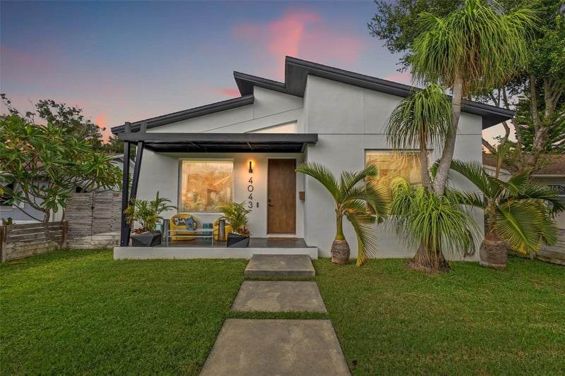 4043 7th Ave N, St Petersburg, FL 33713