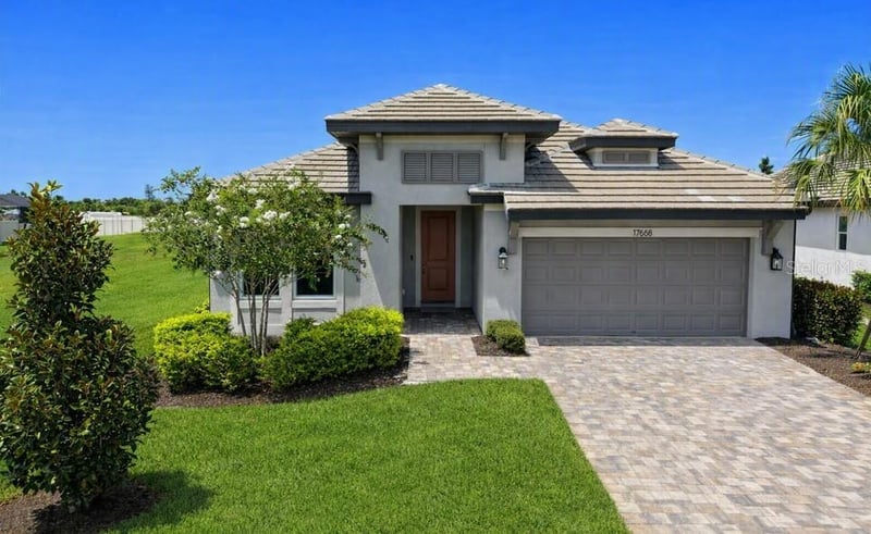 17668 Savory Mist Cir, Bradenton, FL 34211