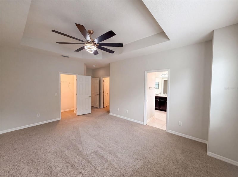 4848 Wandering Way, Wesley Chapel, FL 33544