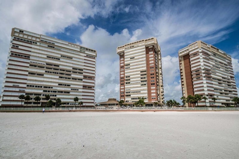 17920 Gulf Blvd #1704, Redington Shores, FL 33708
