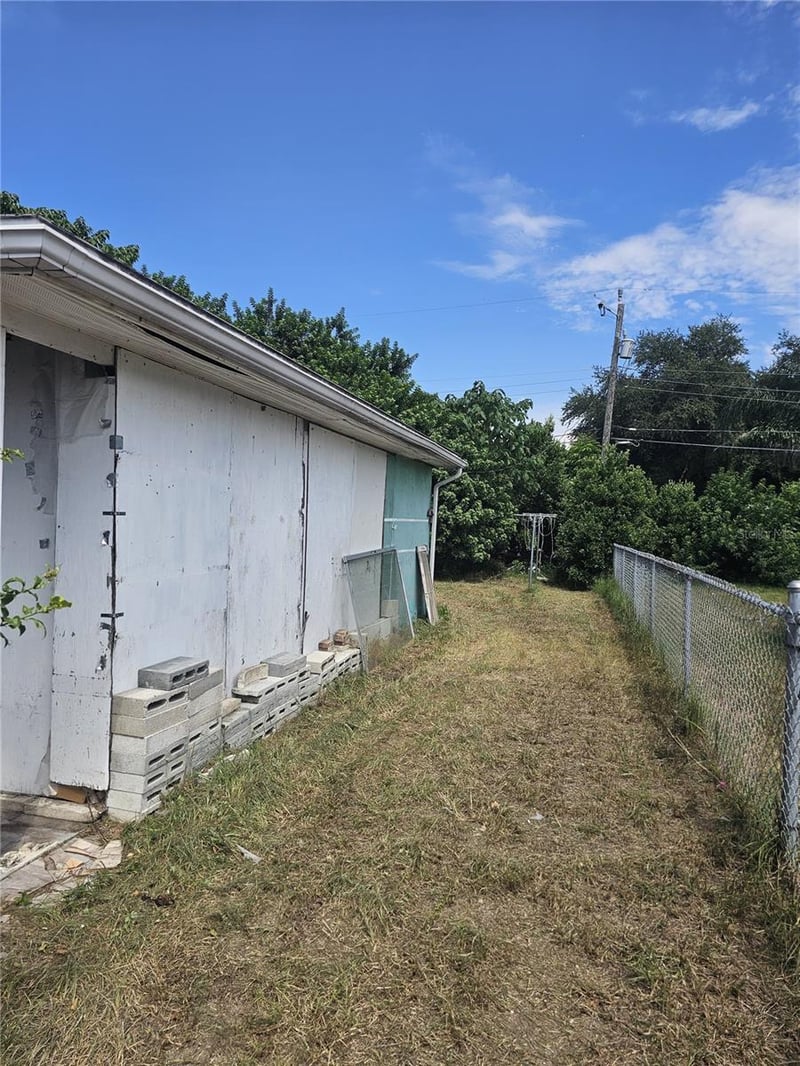 4200 Fairford Dr, New Port Richey, FL 34652