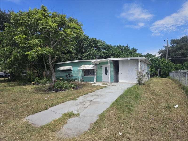 4200 Fairford Dr, New Port Richey, FL 34652