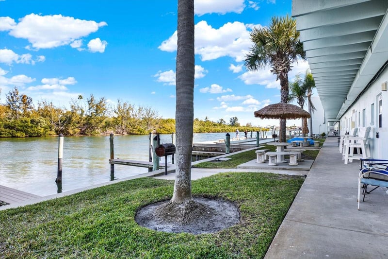 18399 Gulf Blvd #372, Indian Shores, FL 33785